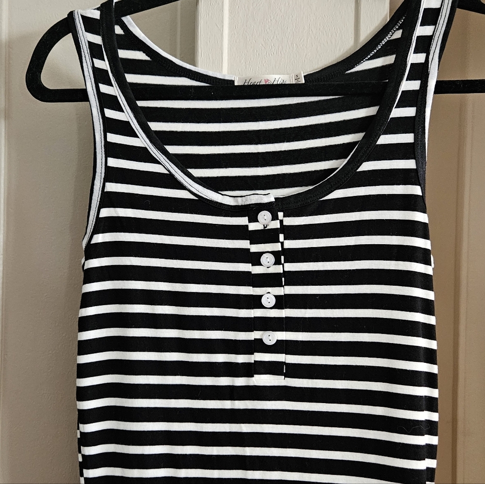 Heart & Hips Striped Maxi Dress - Picture 4 of 4